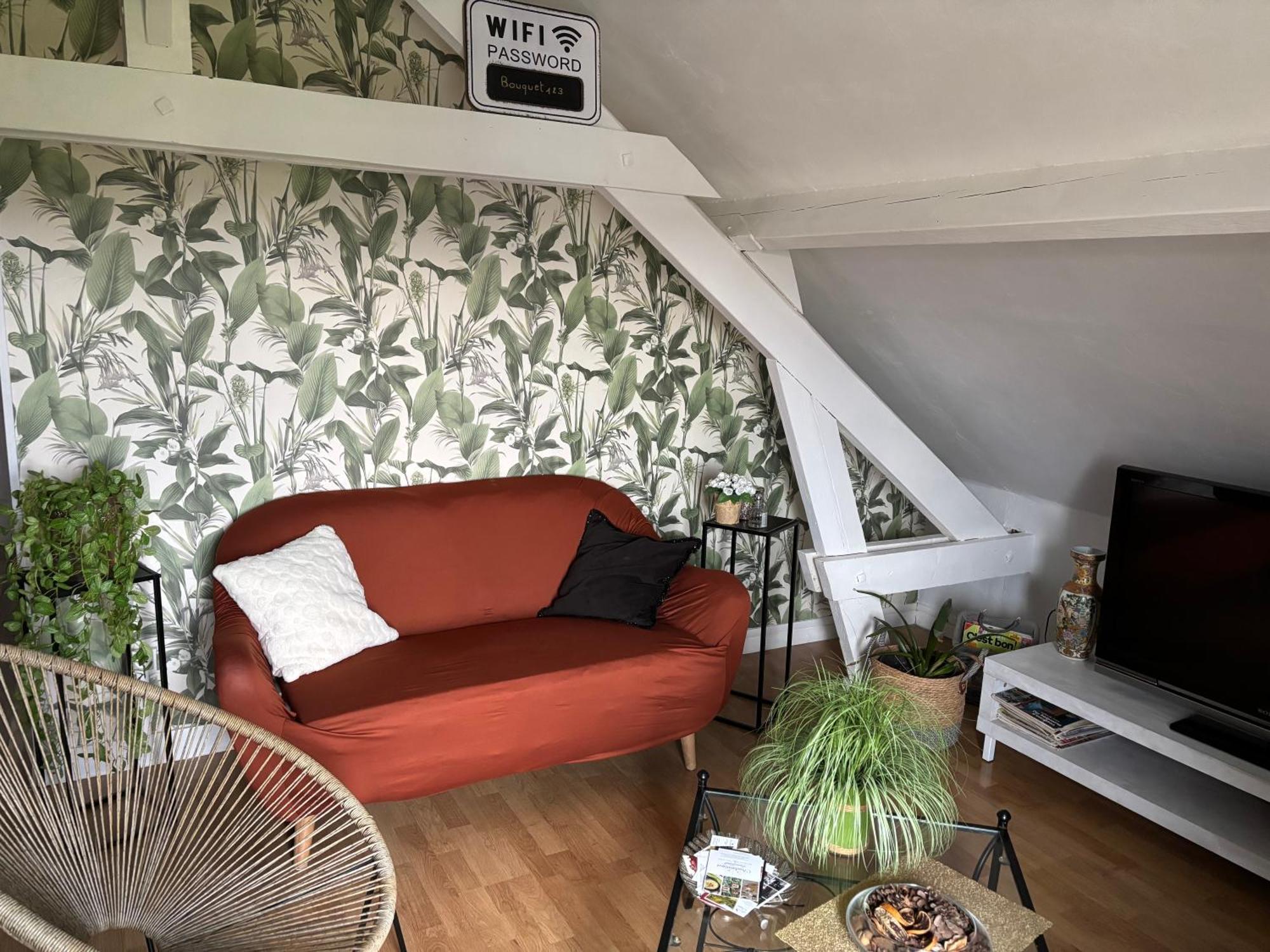 Une Ambiance Cosy Avec Jardin Privatif Nassandres Kültér fotó